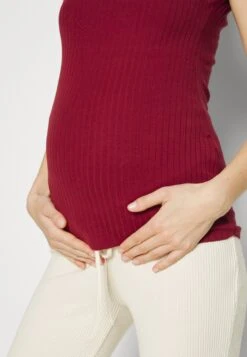 Camiseta Básica - Dark Red -Anna Field 18cce2f6233a42c6bffc54756d404995