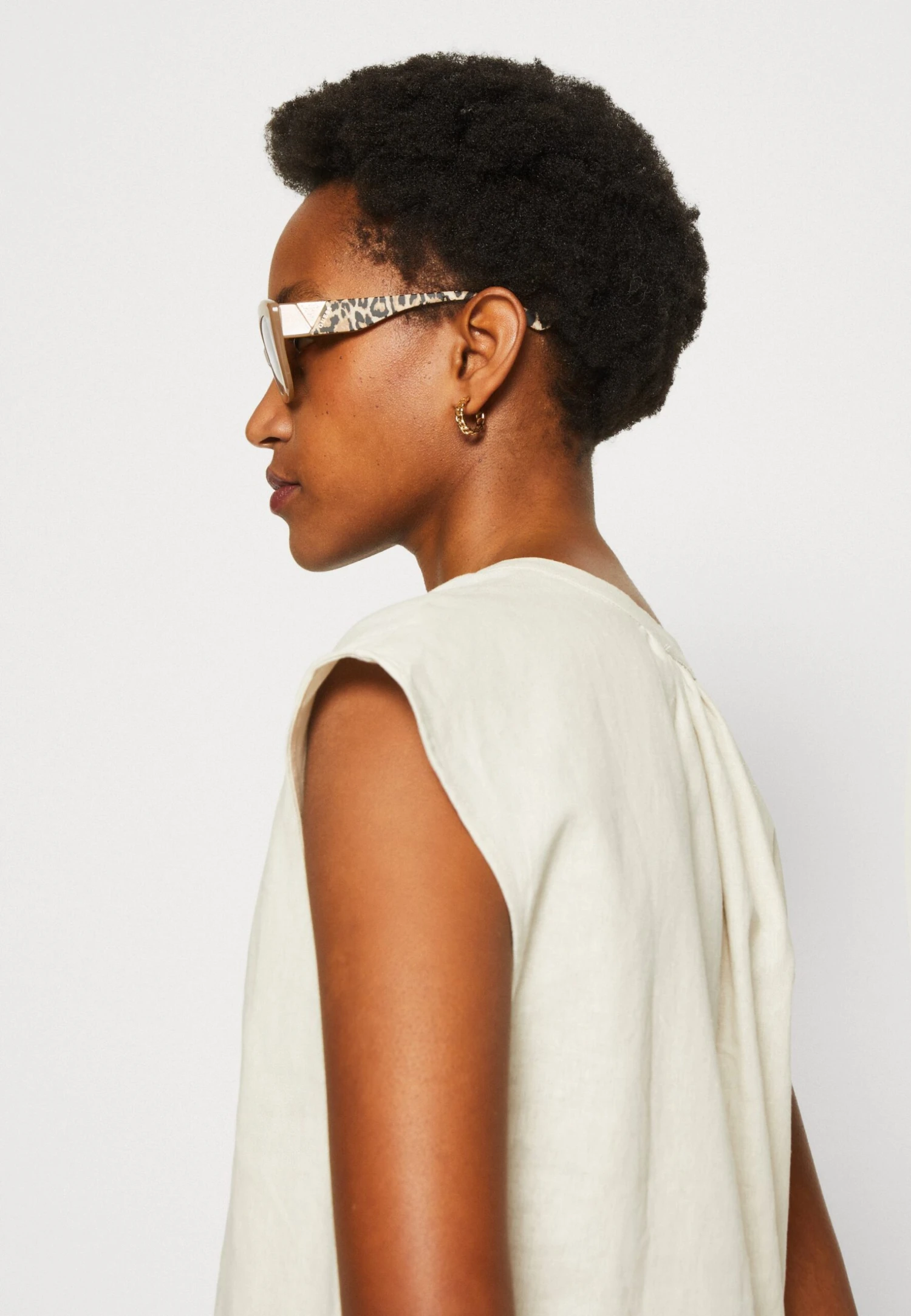 Anna Field Linen-Mix Shirt - Camiseta Estampada - Beige 4 Anna Field Linen-Mix Shirt - Camiseta Estampada - Beige - Imagen 4