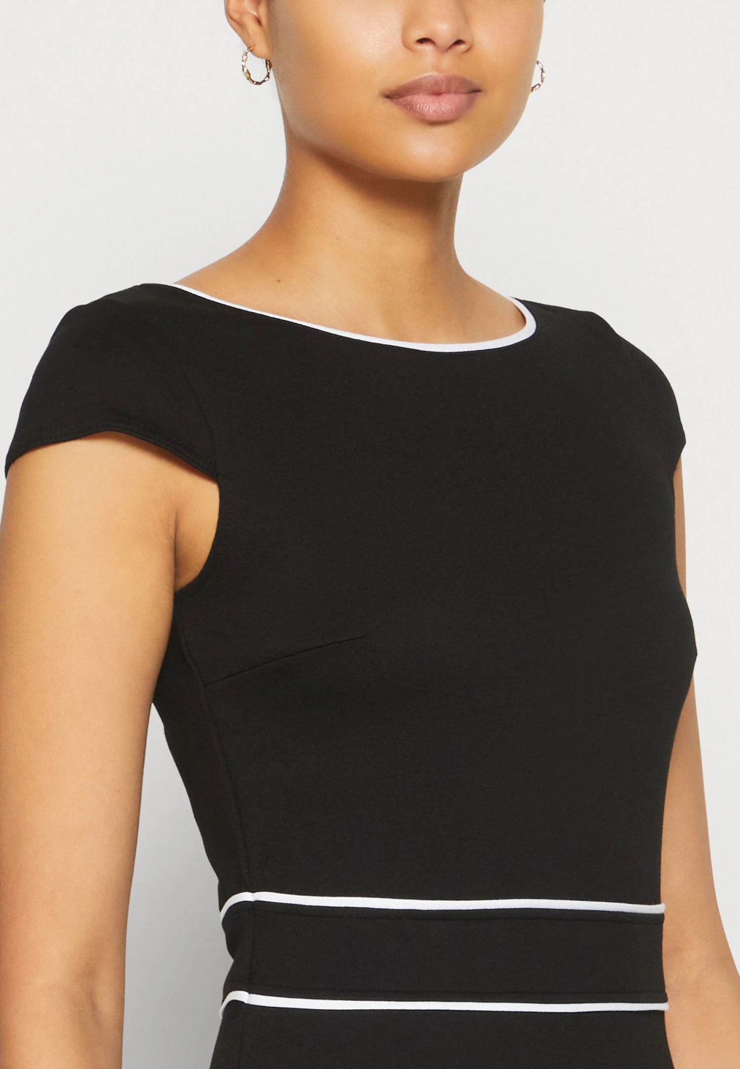 Anna Field Vestido Ligero - Black/White 6 Anna Field Vestido Ligero - Black/White - Imagen 6