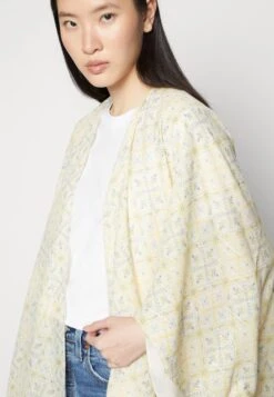 Anna Field Poncho - Yellow -Anna Field 4a38fcbdbd414701b458ff97e1154388
