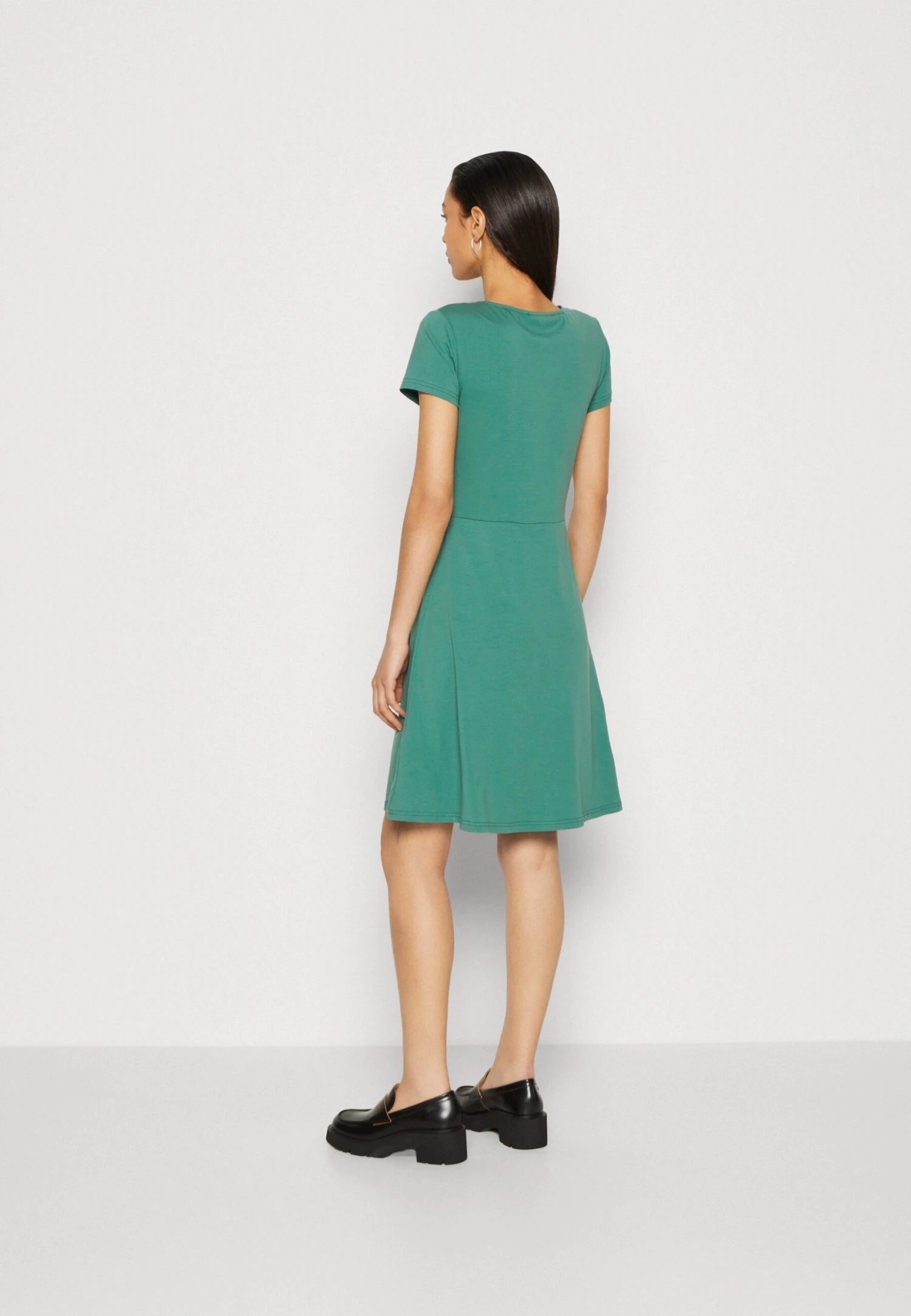 Anna Field Vestido Ligero - Dark Green 3 Anna Field Vestido Ligero - Dark Green - Imagen 3