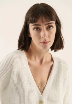 Anna Field Chaqueta De Punto - Off-White 11 Anna Field Chaqueta De Punto - Off-White -Anna Field 6c62d1968c31484eac8b4de1463df3bd