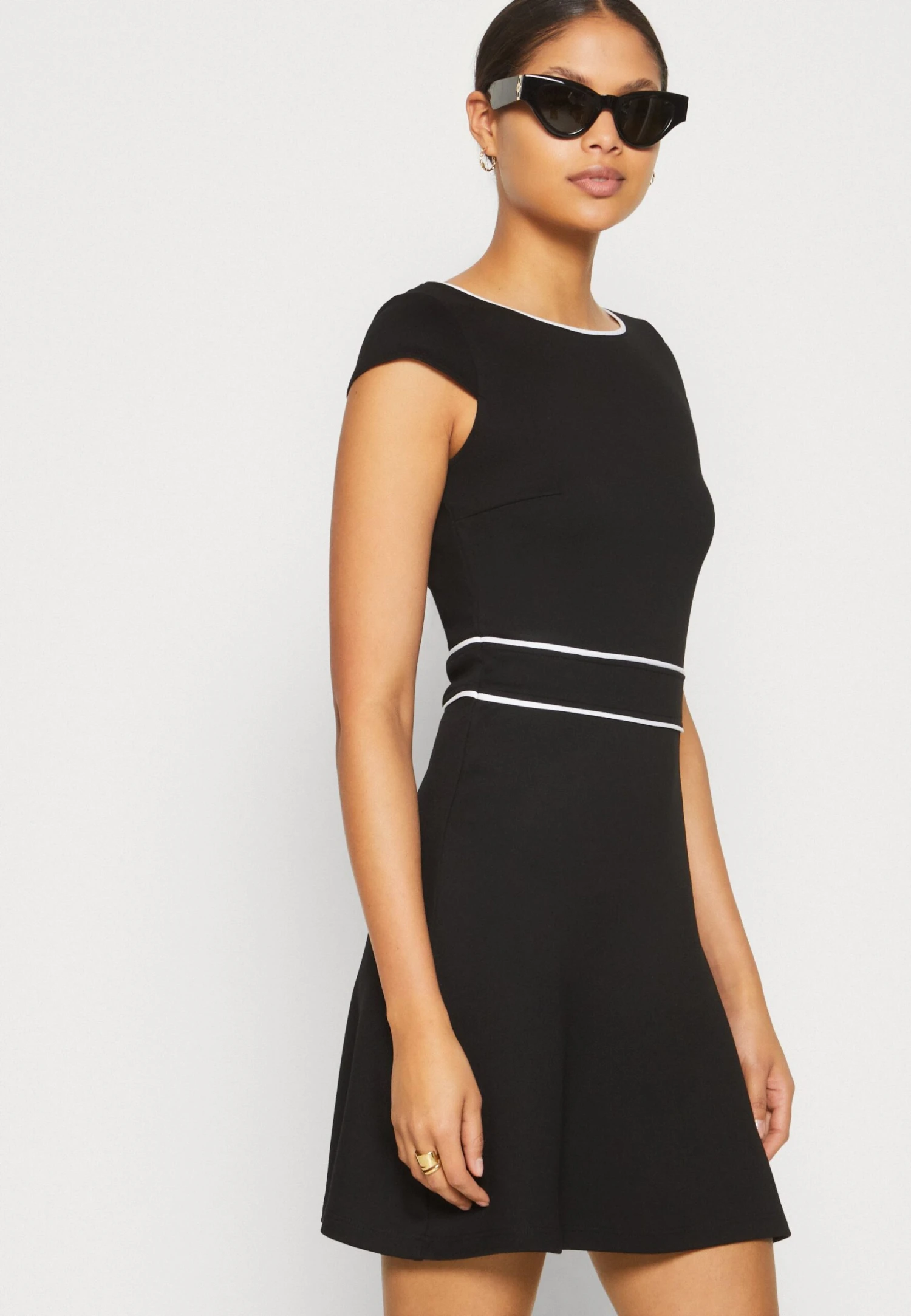 Anna Field Vestido Ligero - Black/White 4 Anna Field Vestido Ligero - Black/White - Imagen 4