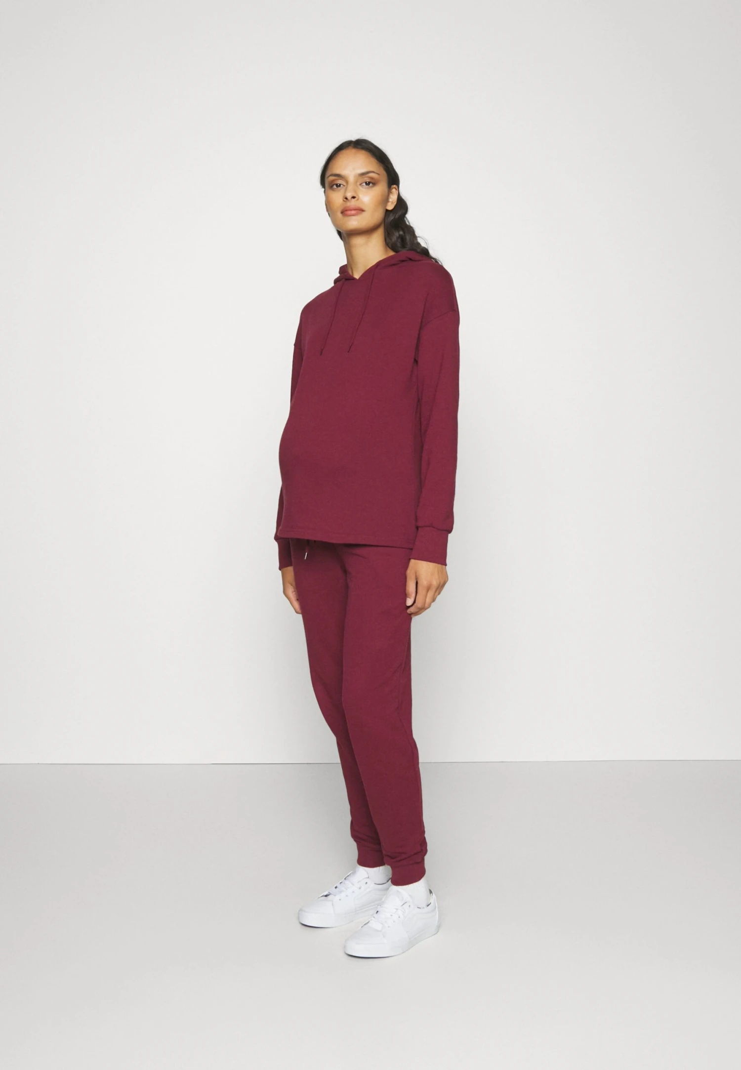 Set - Jersey Con Capucha - Dark Red 1 Set - Jersey Con Capucha - Dark Red