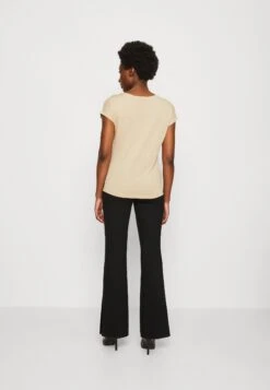 Anna Field 3 Pack - Camiseta Básica - Beige/Off-White/Red -Anna Field ae122f093c1a4c4dbdc7d2f3c203b300