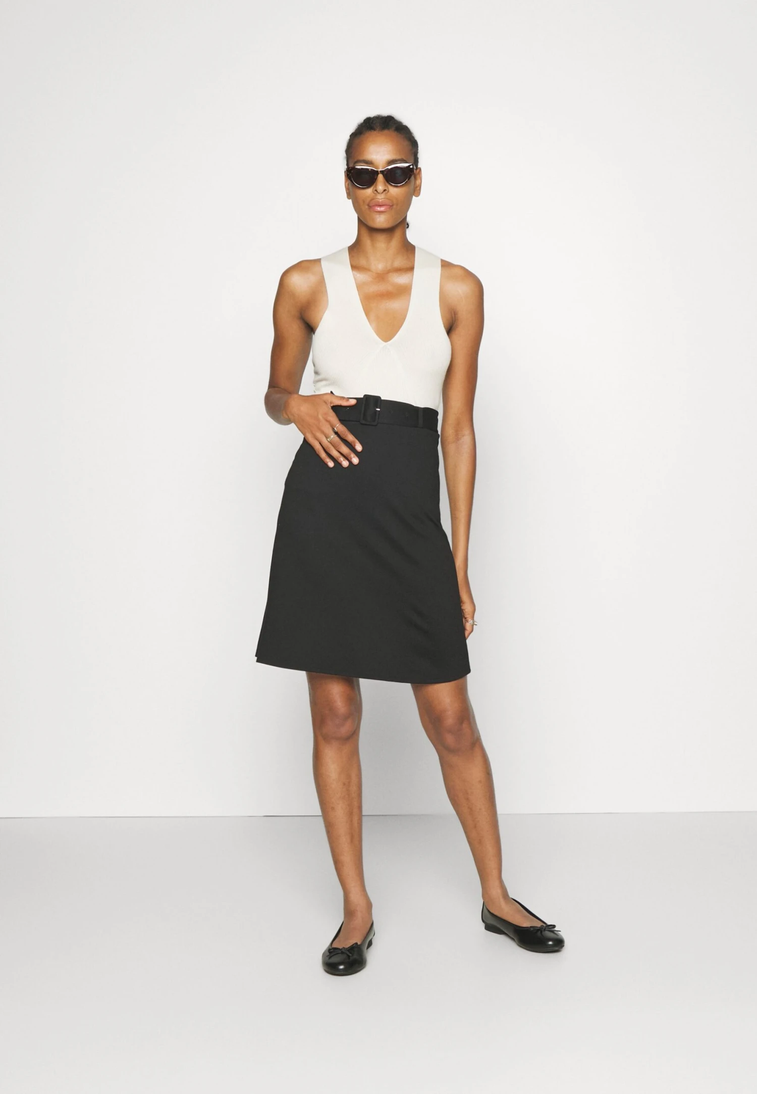 Falda Acampanada - Black 2 Falda Acampanada - Black - Imagen 2