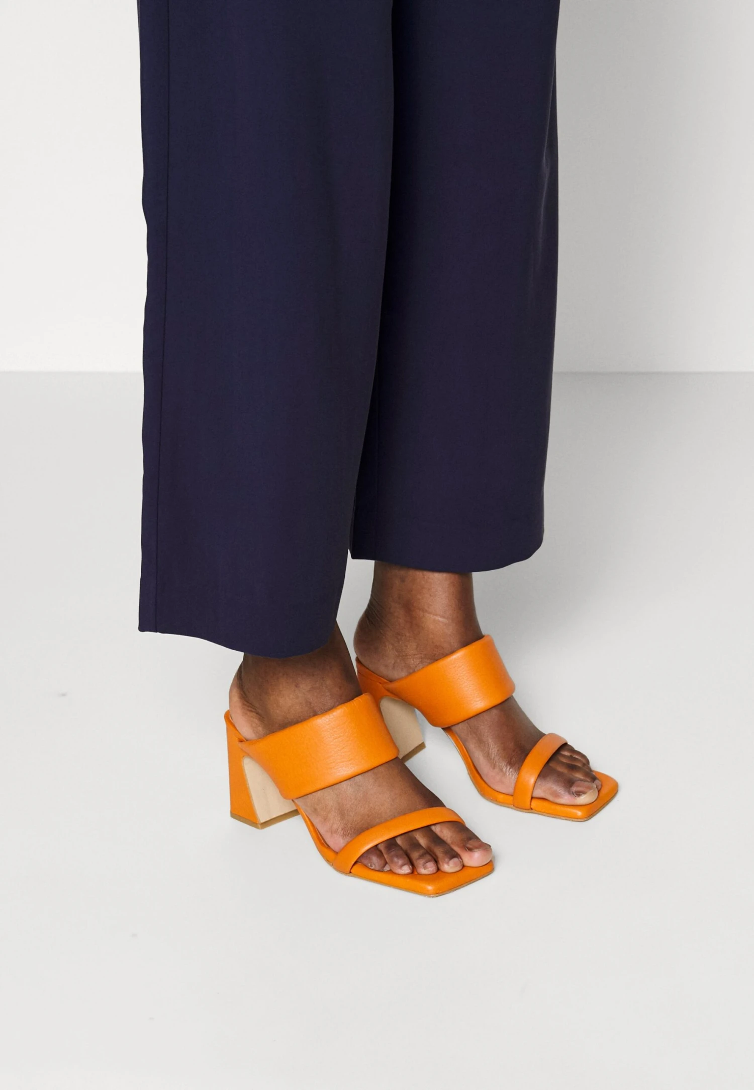 Anna Field Pantalones - Dark Blue 5 Anna Field Pantalones - Dark Blue - Imagen 5