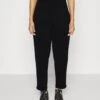 Stretch Trousers - Pantalones - Black